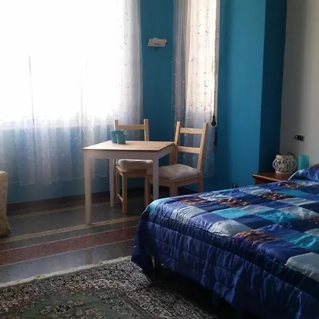 Mydre@msavona * Savona