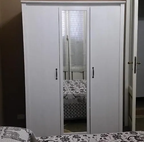 Mydre@msavona * Savona